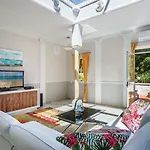 Domus Vesta Μαρμπέλλα
