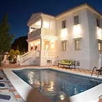Domus Vesta Βίλα Μαρμπέλλα