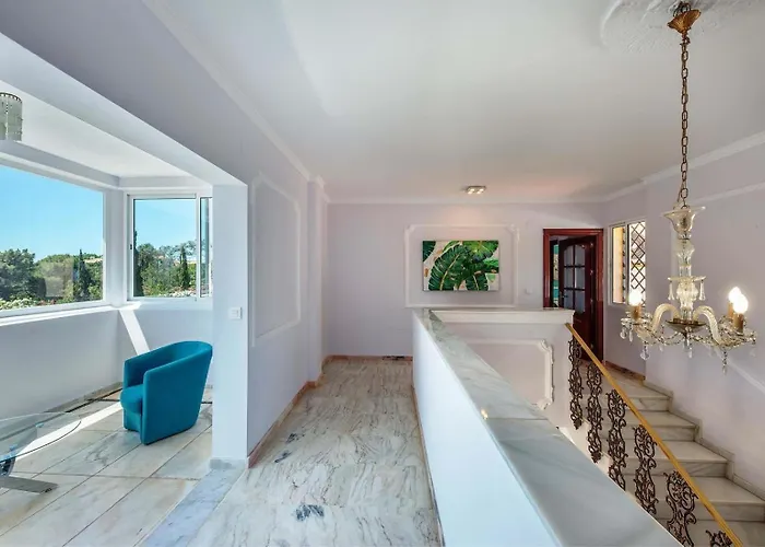 Domus Vesta * Marbella