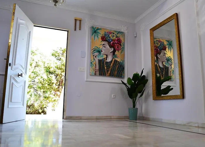 Domus Vesta Villa *